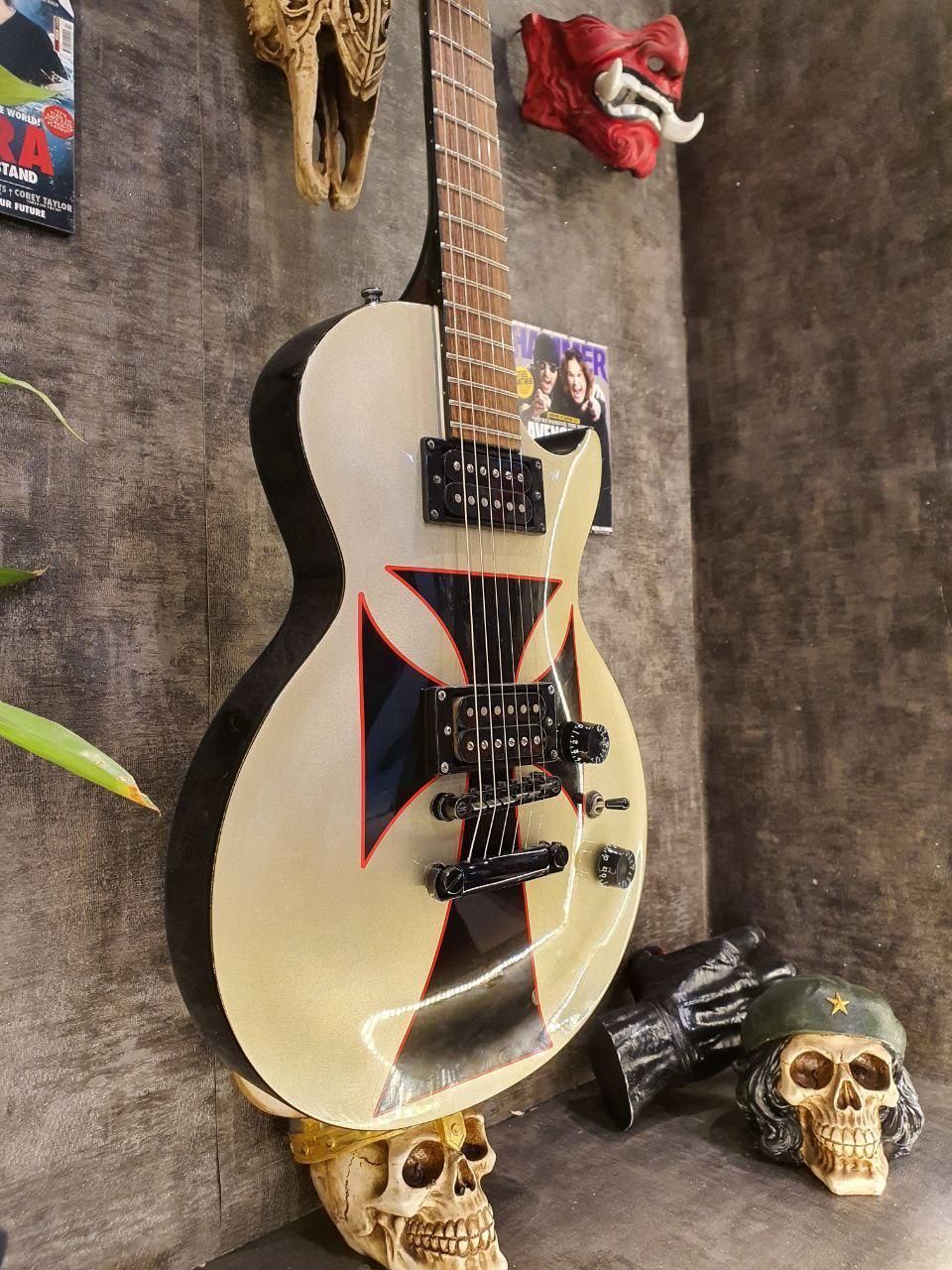 گیتار الکتریک کره Epiphone Iron cross Baritone|گیتار، بیس، امپلیفایر|تهران, شهرک غرب|دیوار