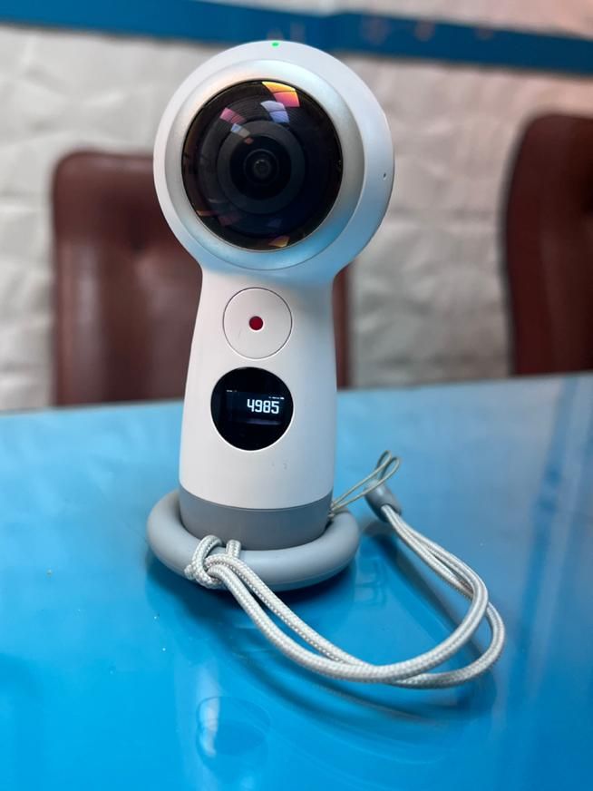 دوربین 360 درجه سامسونگ مدل 2017 Gear 360|دوربین عکاسی و فیلم‌برداری|تهران, صادقیه|دیوار