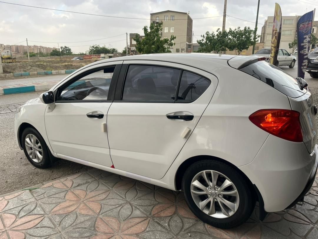 برلیانس H220 اتوماتیک، مدل ۱۳۹۵|خودرو سواری و وانت|همدان, |دیوار