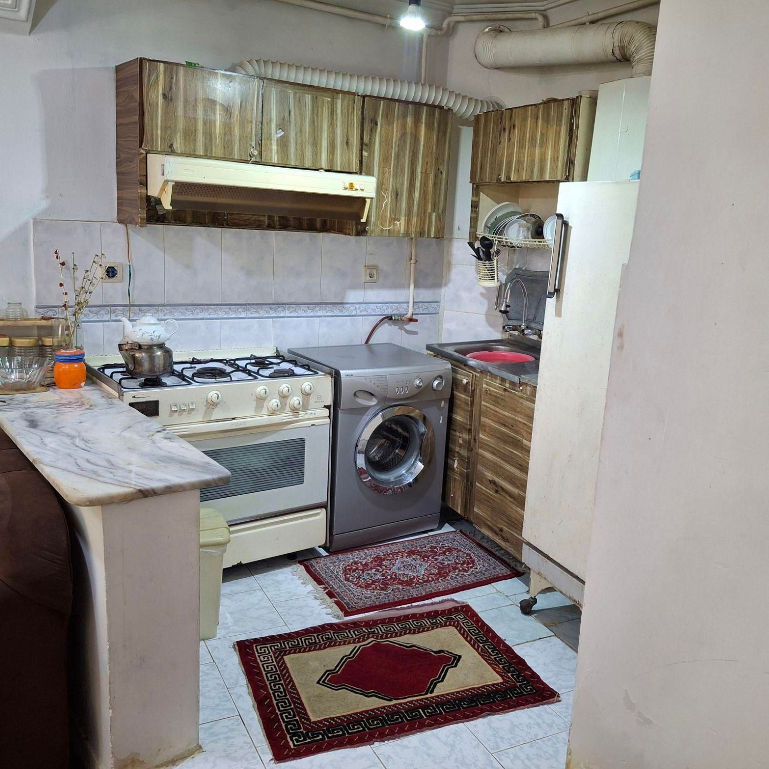 سوئیت آپارتمان ، ویلایی تمیز و شیک مرکزشهر|اجارهٔ کوتاه‌مدت آپارتمان و سوئیت|رشت, توشیبا|دیوار