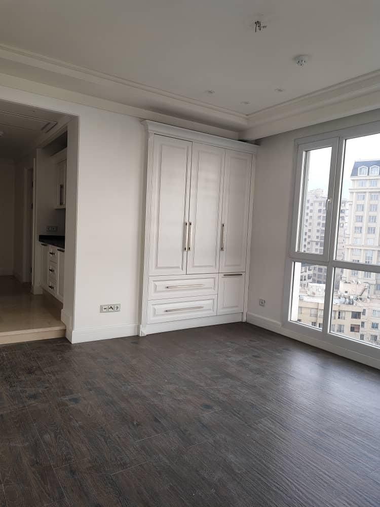 فروش آپارتمان ۱۸۰متر حکمت ویو مشجر|فروش آپارتمان|تهران, حکمت|دیوار