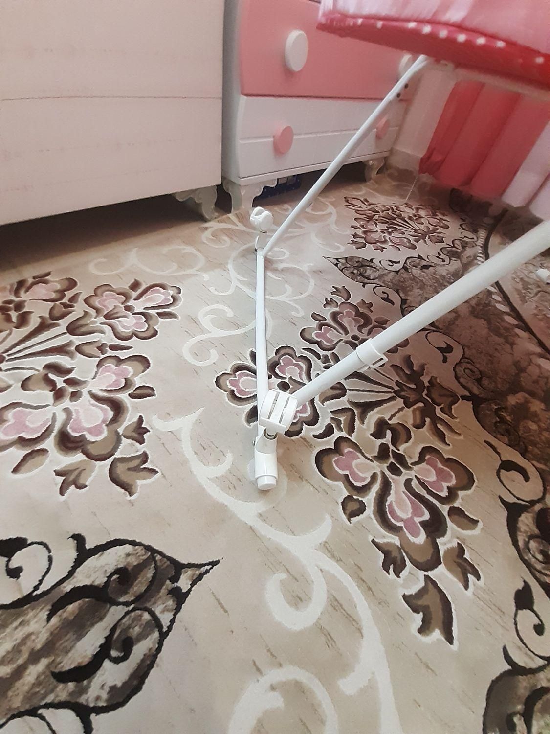 گهواره در حد نو|اسباب و اثاث بچه|ساوه, |دیوار
