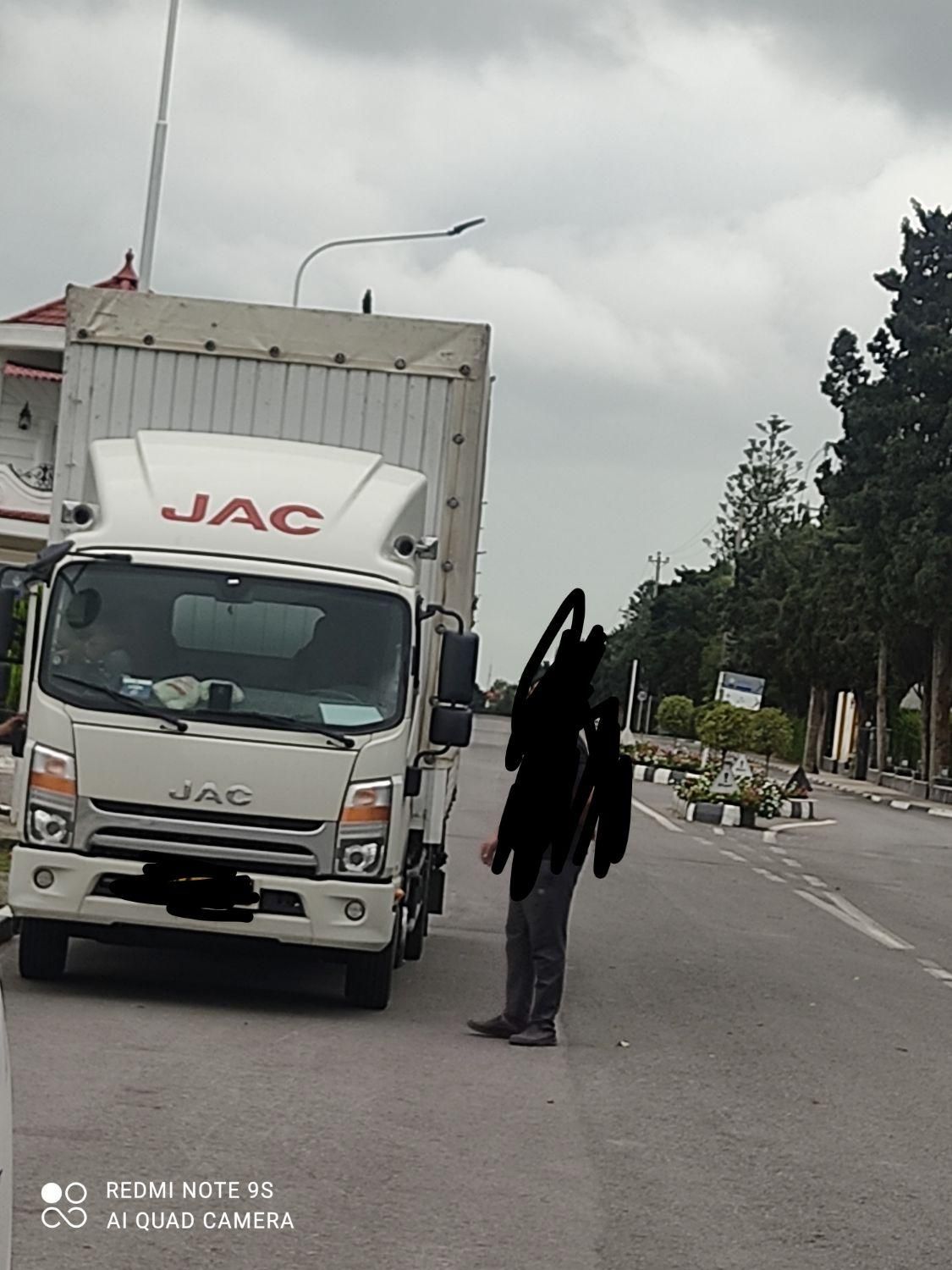 حمل بار و جابجایی اسباب منزل با کارگران مجرب|خدمات حمل و نقل|دماوند, |دیوار