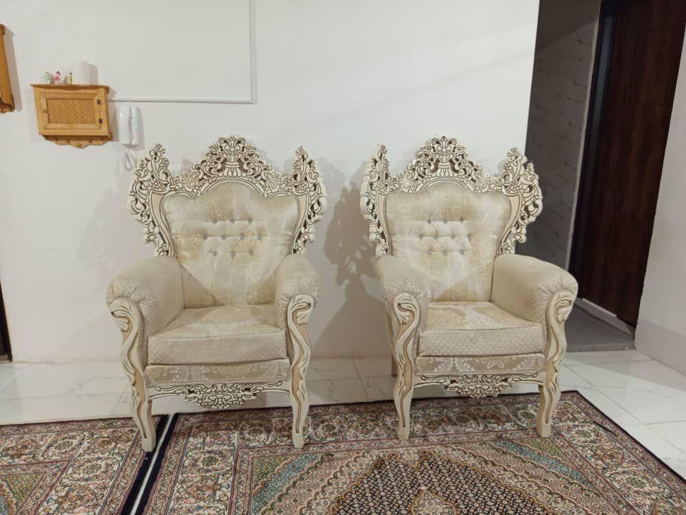 مبل ۷ نفره سلطنتی در حد نوبا جلومبلی و عسلی|مبلمان خانگی و میز عسلی|رباط‌کریم, |دیوار