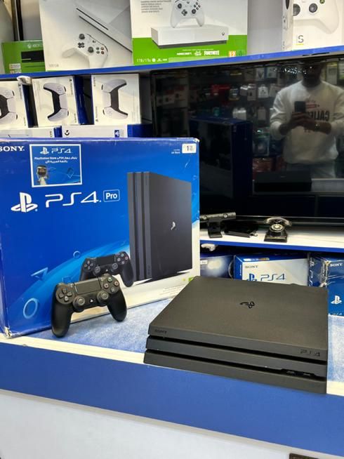 Ps4 pro1tra|کنسول، بازی ویدئویی و آنلاین|تهران, فردوسی|دیوار