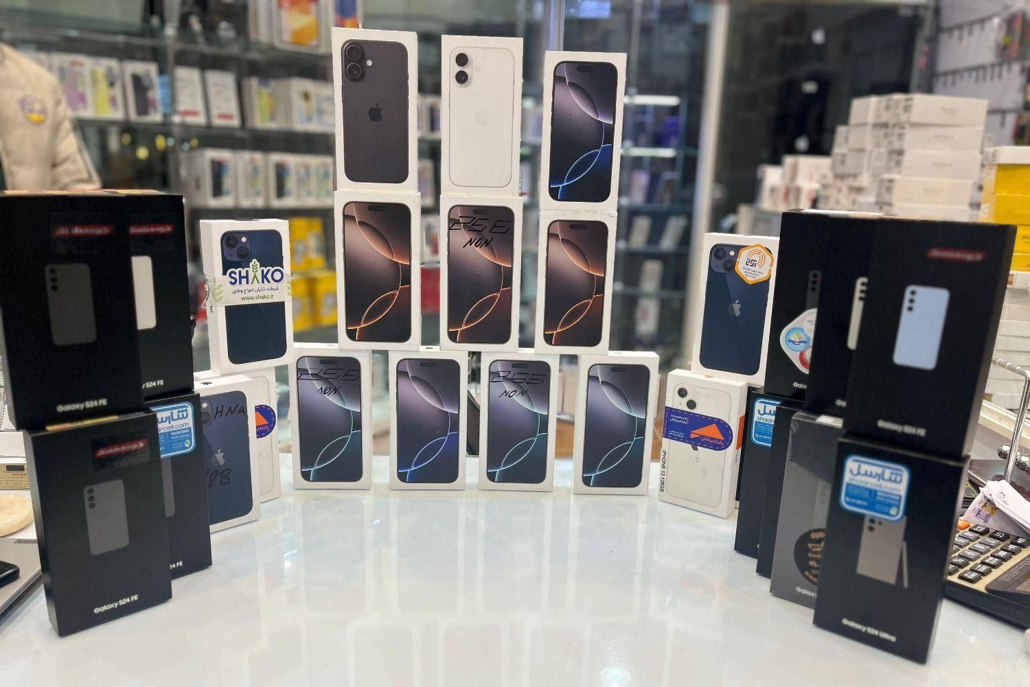اپل iPhone 15 Pro Max فول کپی کیفیت عالی|موبایل|رفسنجان, |دیوار