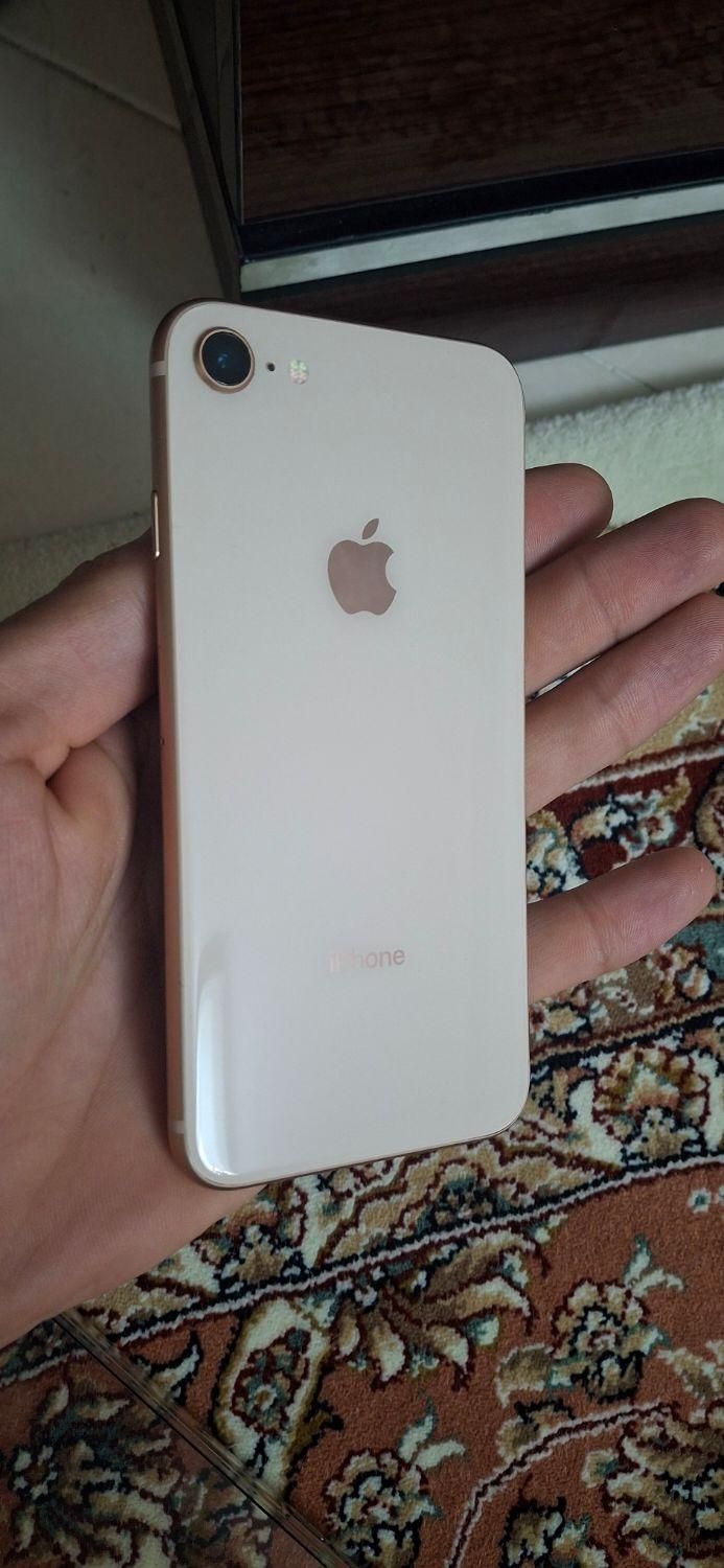 اپل iPhone 8 با حافظهٔ ۲۵۶ گیگابایت|موبایل|تهران, ائمه اطهار|دیوار