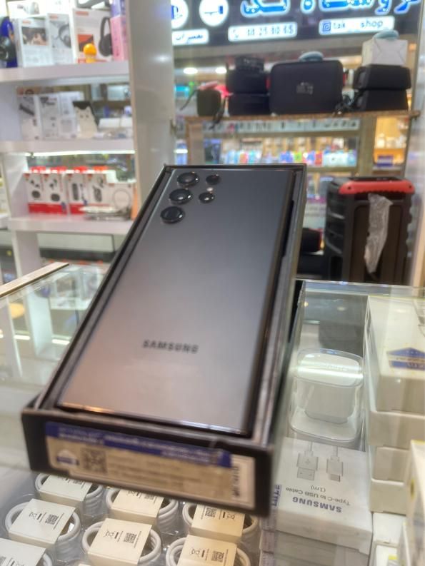 سامسونگ Galaxy S22 Ultra 5G با حافظهٔ ۵۱۲ گیگابایت|موبایل|تهران, گیشا (کوی نصر)|دیوار