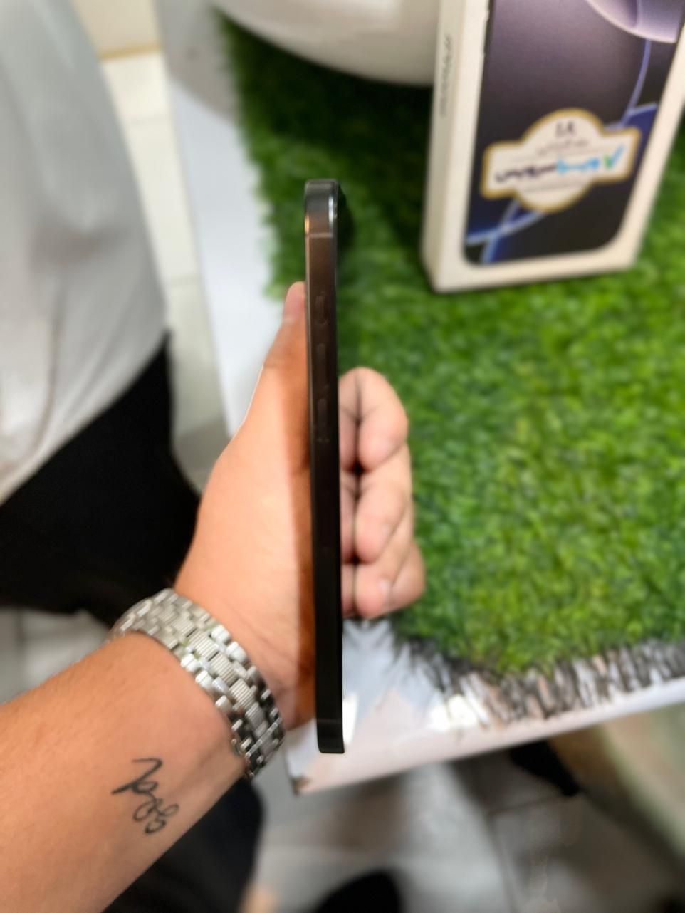 اپل iPhone 16 Pro Max با حافظهٔ ۲۵۶ گیگابایت|موبایل|کرج, کوی امامیه|دیوار