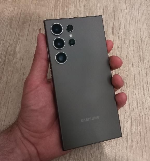سامسونگ Galaxy S24 Ultra با حافظهٔ ۲۵۶ گیگابایت|موبایل|تهران, تهرانپارس شرقی|دیوار