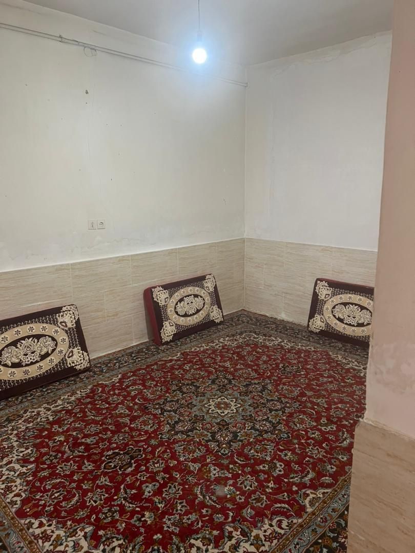 سوییت مبله مسافری|اجارهٔ کوتاه‌مدت آپارتمان و سوئیت|آباده, |دیوار