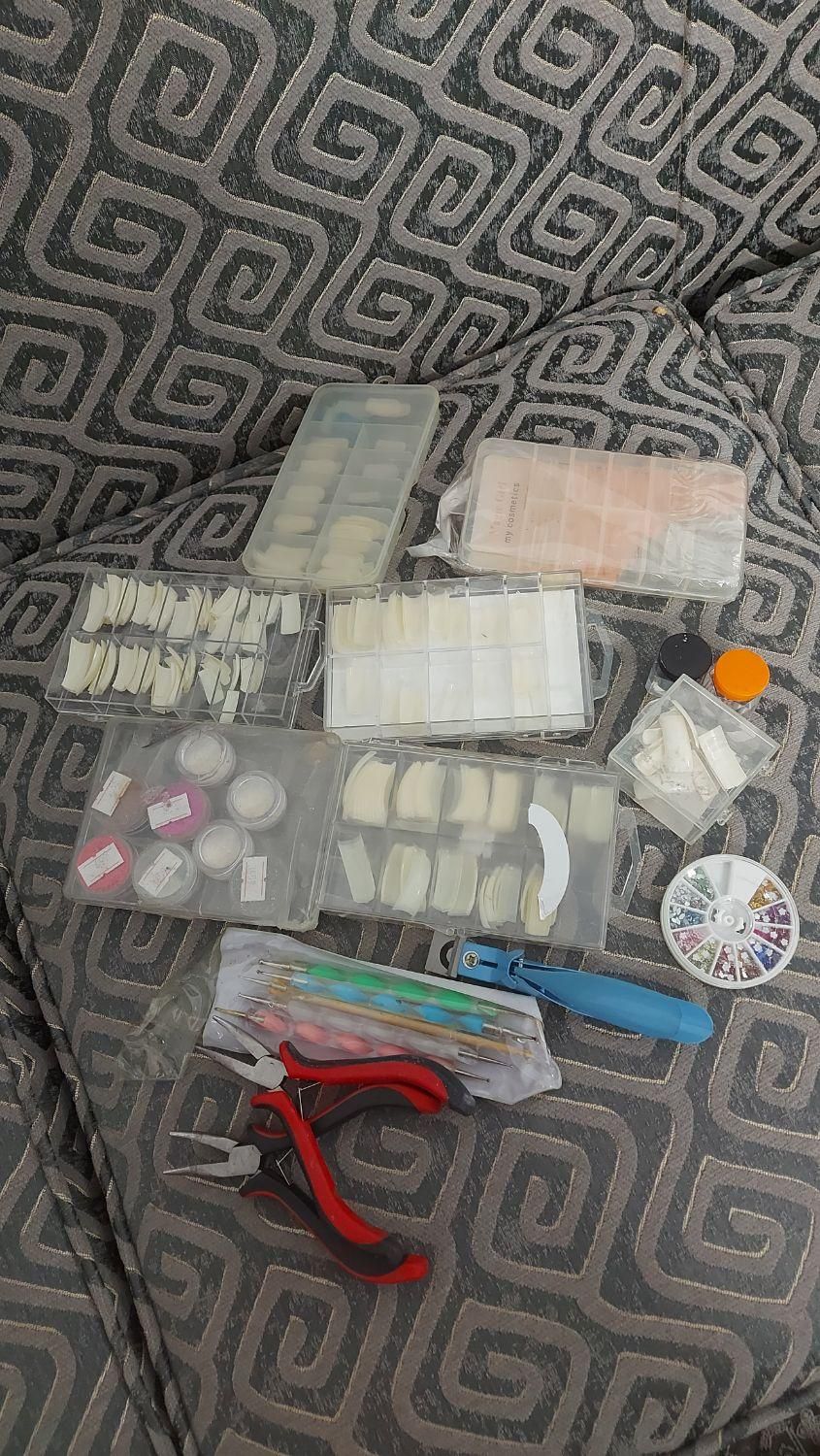 دستگاه کاشت ناخن ، وسایل کاشت و دستگاه یووی|آرایشی، بهداشتی، درمانی|تهران, دانشگاه علم و صنعت|دیوار