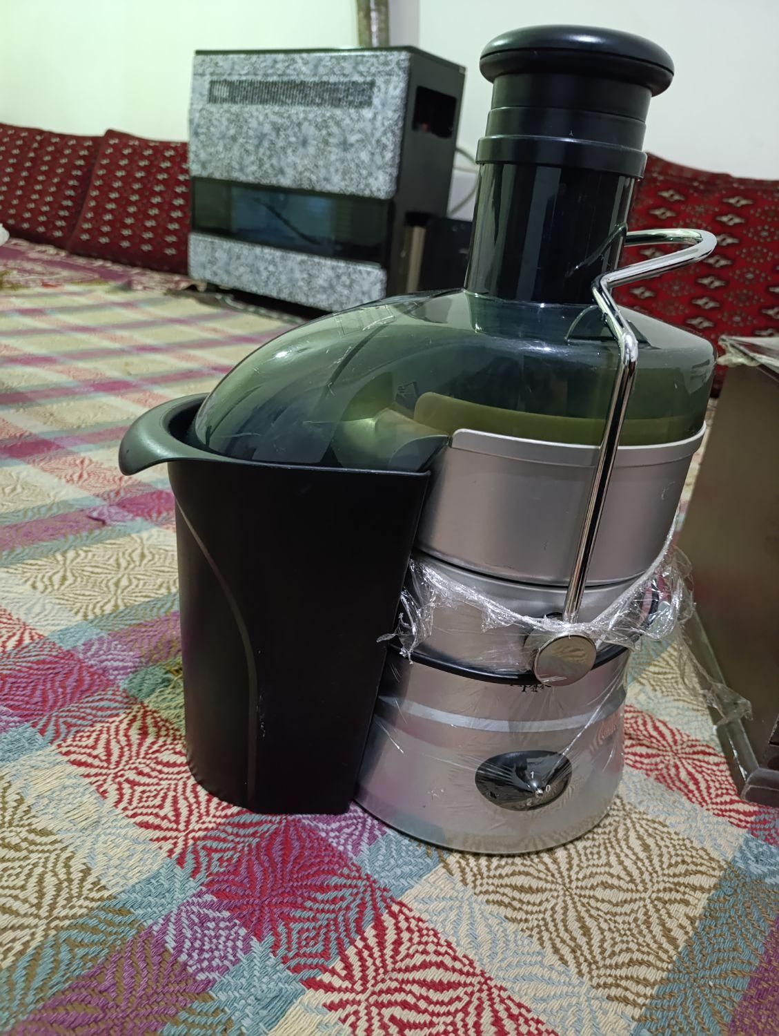 آبمیوه گیری|آبمیوه‌گیر و آب‌مرکبات‌گیر|مشهد, رباط طرق|دیوار