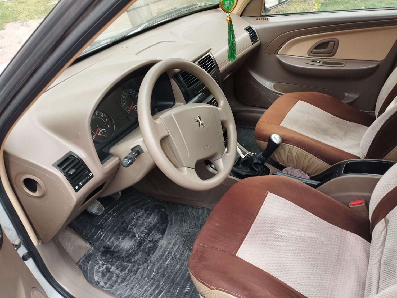 پژو 405 GLX - دوگانه سوز CNG، مدل ۱۳۹۵|خودرو سواری و وانت|کرج, شهریار|دیوار