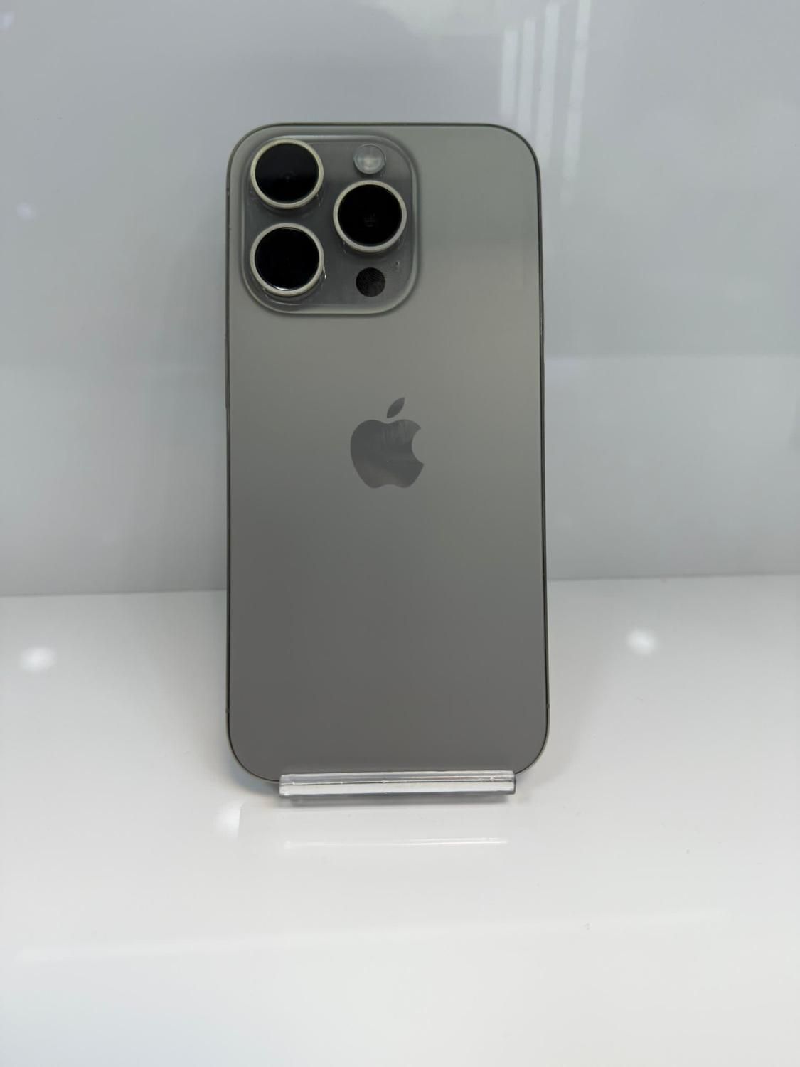 پرو فقط با ۳۰ ملیون پیش پرداخت بیا بخر iPhone 16|موبایل|اصفهان, احمدآباد|دیوار