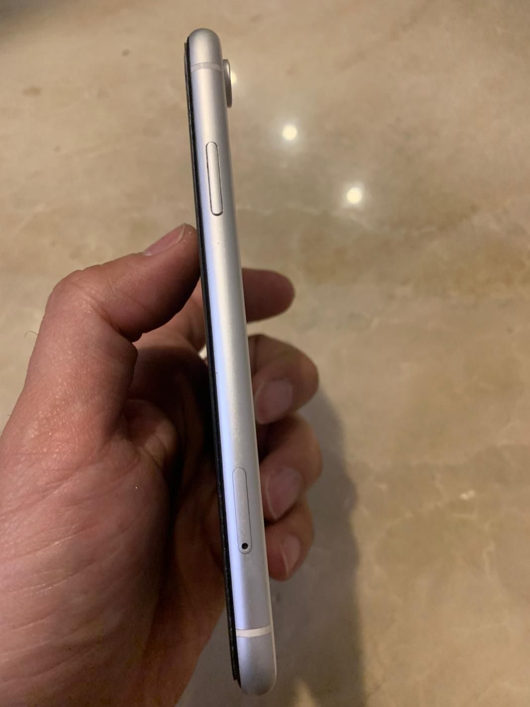 اپل iPhone XR با حافظهٔ ۱۲۸ گیگابایت|موبایل|تهران, نیرو هوایی|دیوار