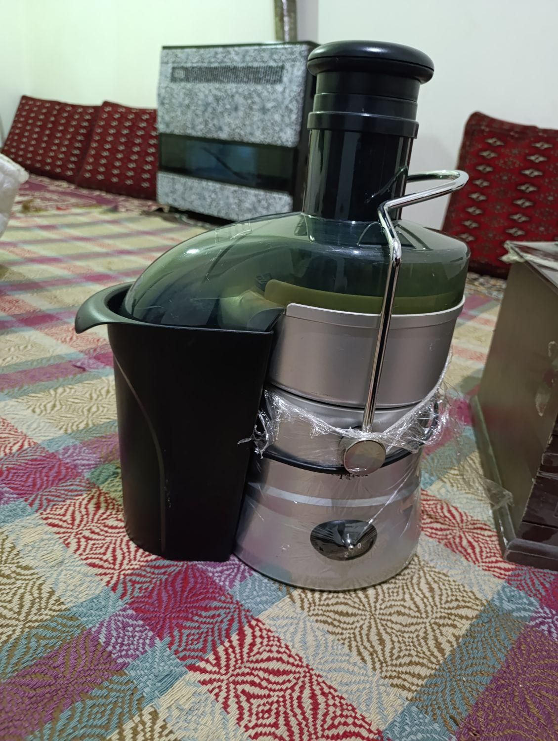 آبمیوه گیری|آبمیوه‌گیر و آب‌مرکبات‌گیر|مشهد, رباط طرق|دیوار