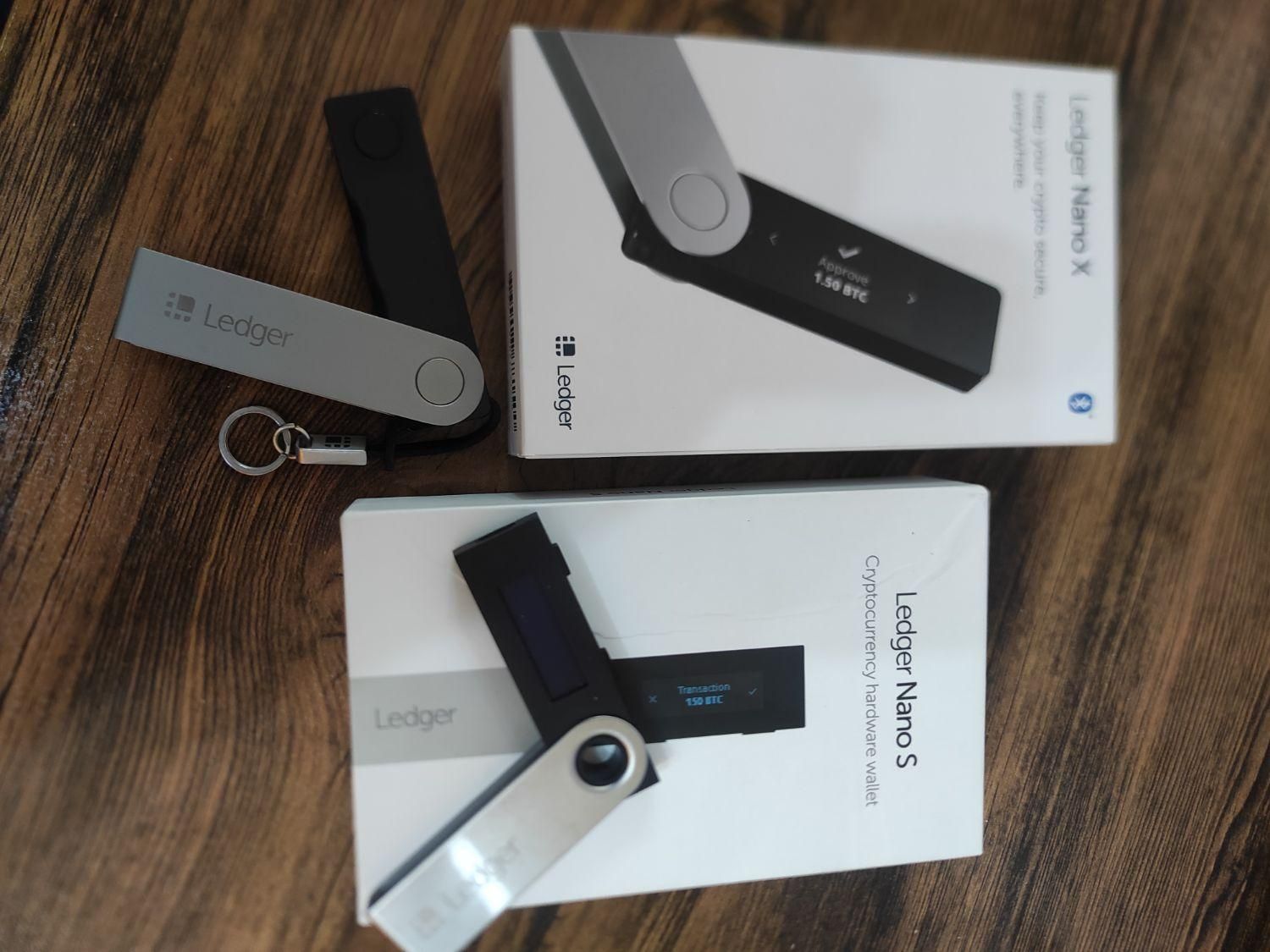 لجر نانو اس و ایکس / ledger nano s nano x|قطعات و لوازم جانبی رایانه|لامرد, |دیوار