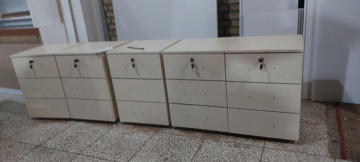 شلف و کتابخانه و کمد|کتابخانه، شلف، قفسه‌های دیواری|تهران, عبدالله‌آباد|دیوار