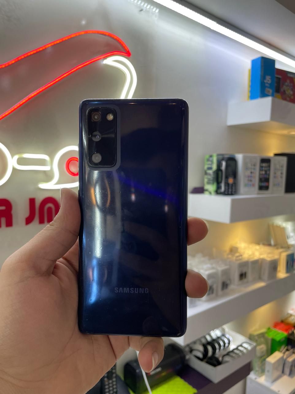سامسونگ Galaxy S20 FE 5G با حافظهٔ ۱۲۸ گیگابایت|موبایل|اصفهان, وحید|دیوار