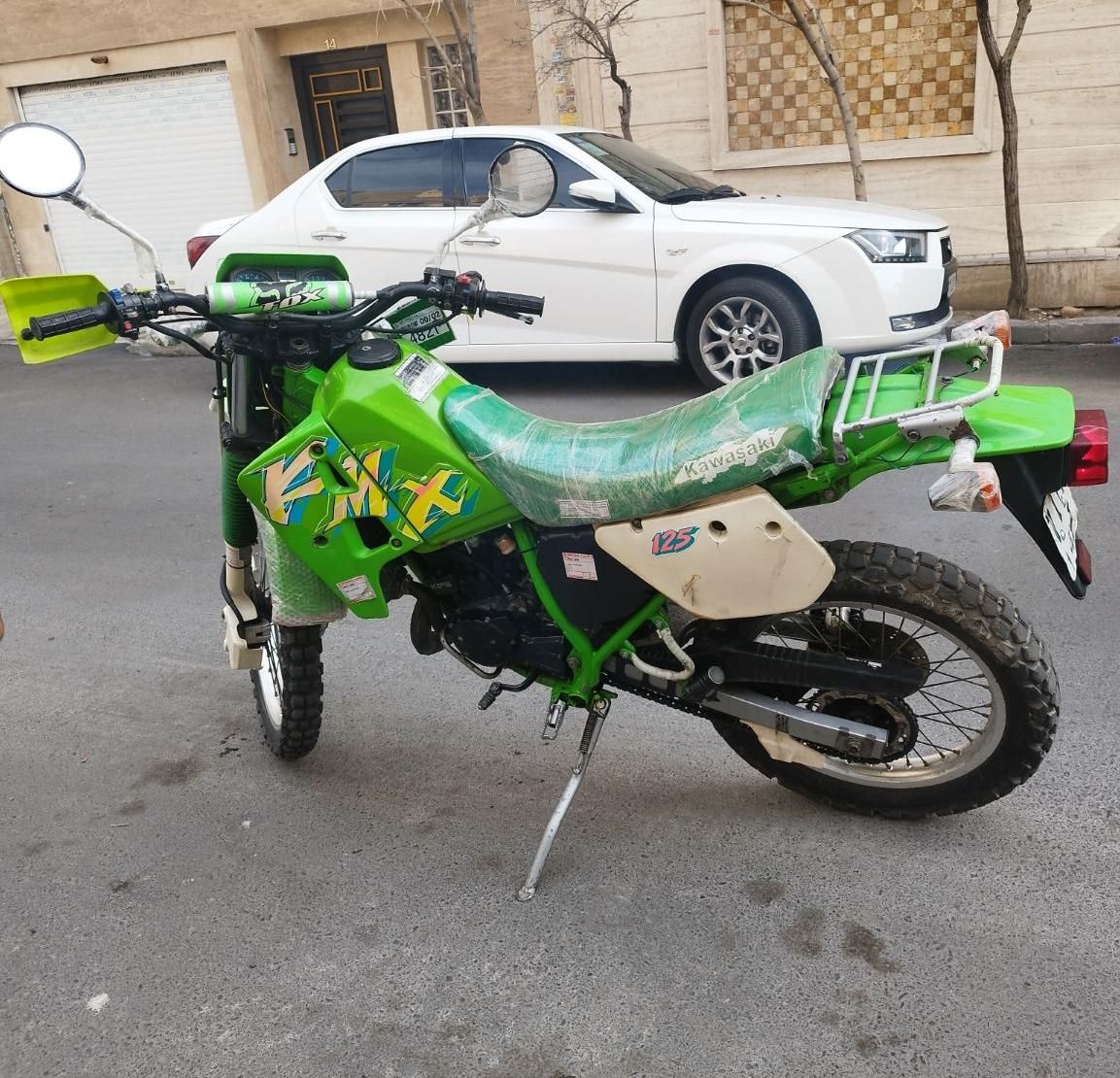 کامکس 125مدل 1998 سند بنام 90 درصد فابریکkmx zx cb|موتورسیکلت|تهران, تهران‌سر|دیوار