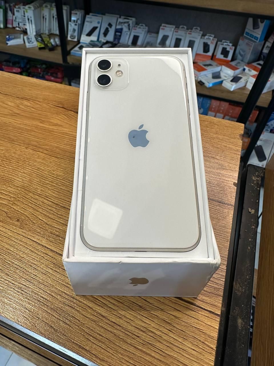 اپل iPhone 11 ۱۲۸ گیگابایت|موبایل|تهران, چیذر|دیوار