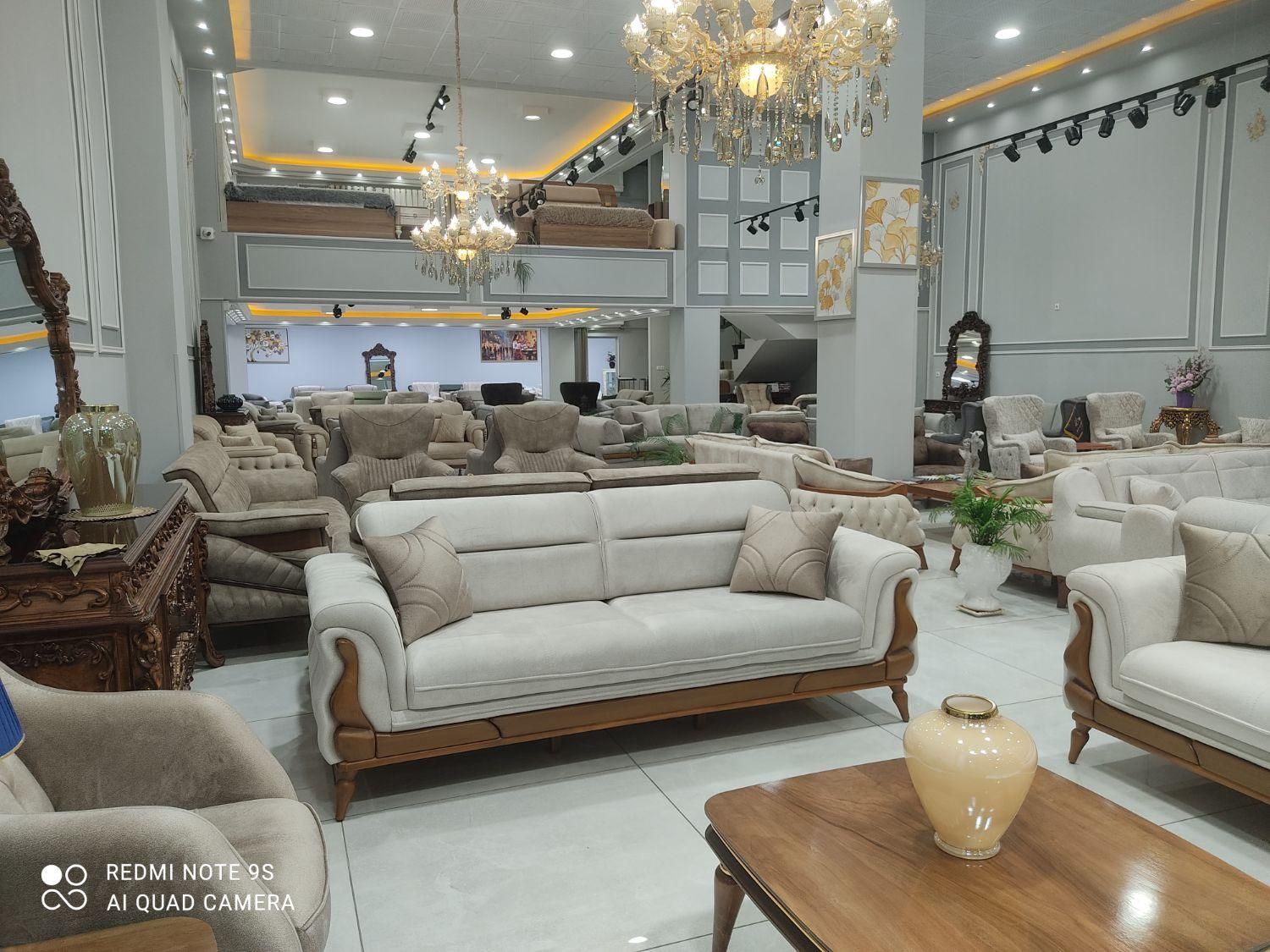 فروشنده در نمایشگاه مبل|استخدام بازاریابی و فروش|تبریز, |دیوار