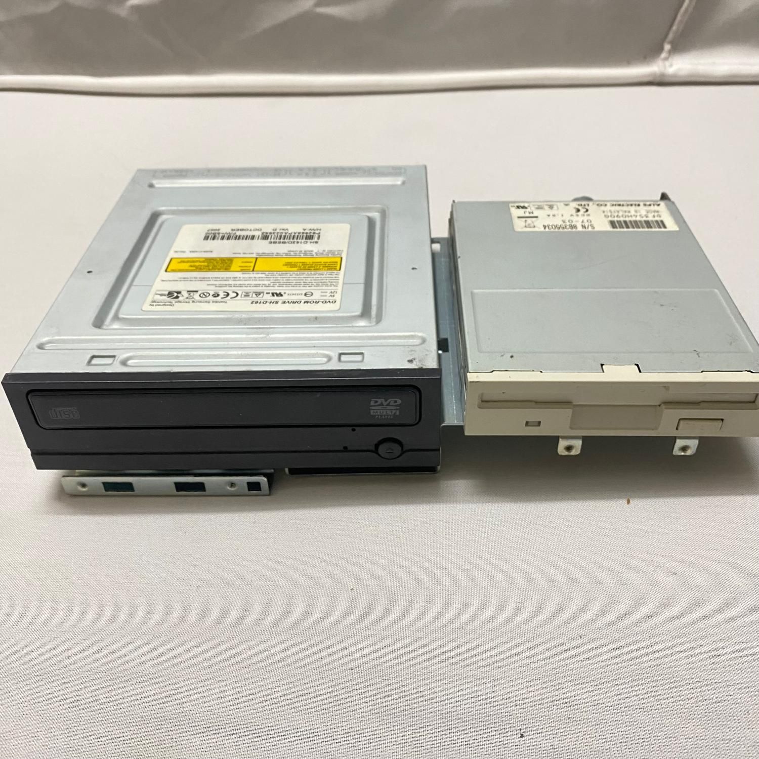 DVD ROM DRIVE SH-D162|قطعات و لوازم جانبی رایانه|مشهد, سیدی|دیوار