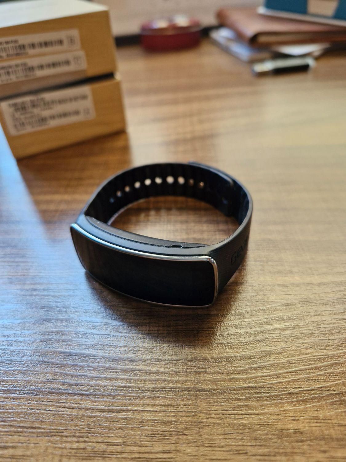ساعت هوشمند Galaxy Gear Fit سامسونگ|لوازم جانبی موبایل و تبلت|تهران, دارآباد|دیوار