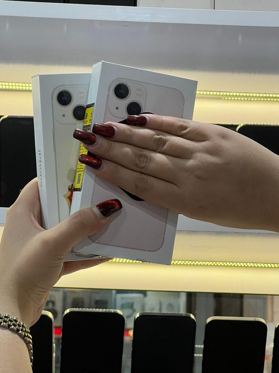 اپل iPhone 13 mini با حافظهٔ ۱۲۸ گیگابایت|موبایل|تهران, جمهوری|دیوار
