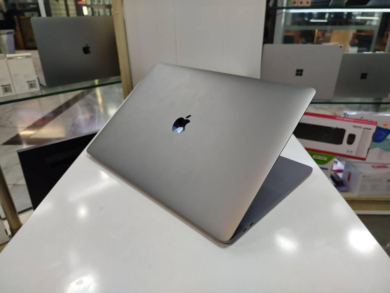 اپل مک بوک پرو 15 اینچ 2017 Apple macbook pro|رایانه همراه|تهران, قبا|دیوار