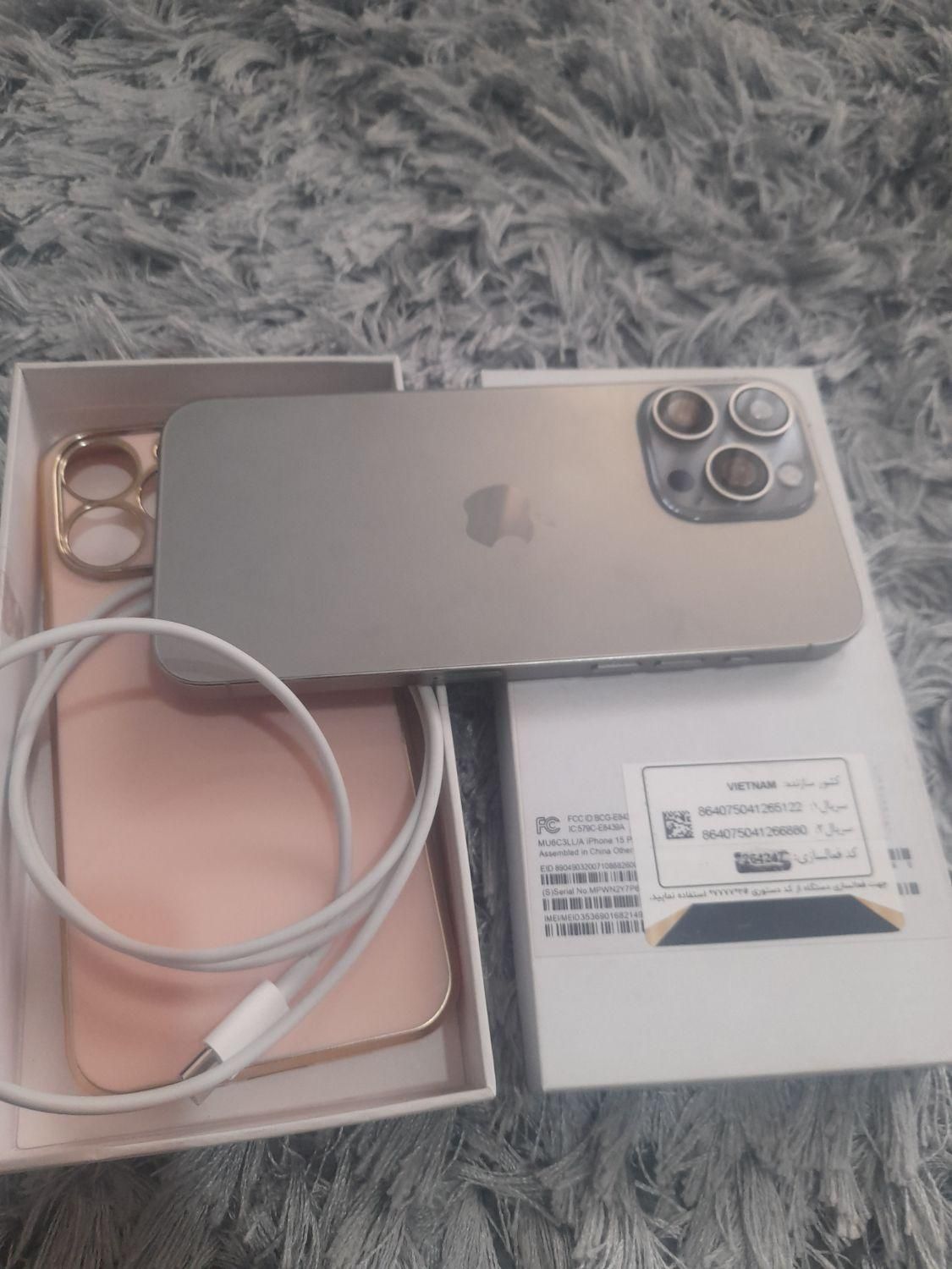 اپل iPhone 15 با حافظهٔ ۵۱۲ گیگابایت|موبایل|تهران, چیتگر|دیوار