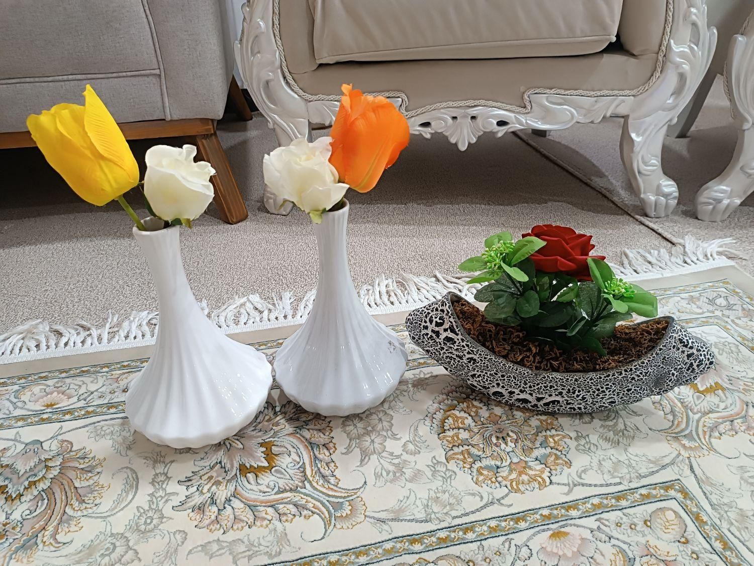 گلو گلدان|گل مصنوعی|دهلران, |دیوار