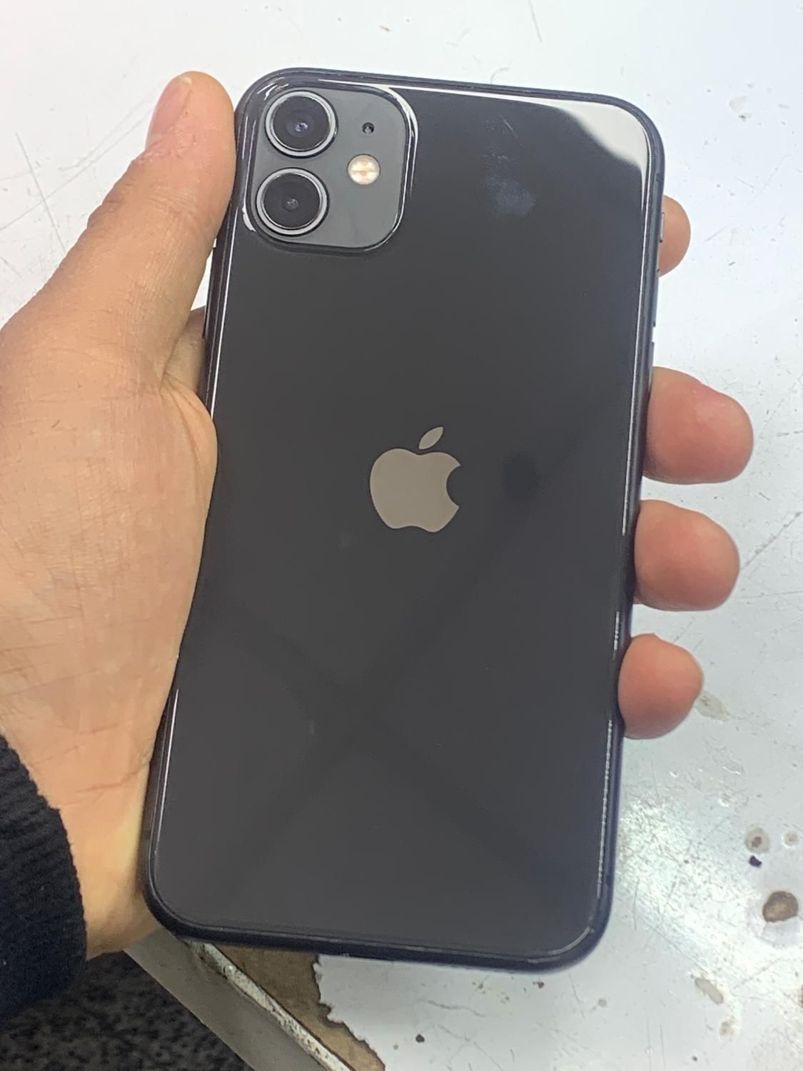 Iphone 11 /64/2sim / 92%|موبایل|تهران, شیخ هادی|دیوار