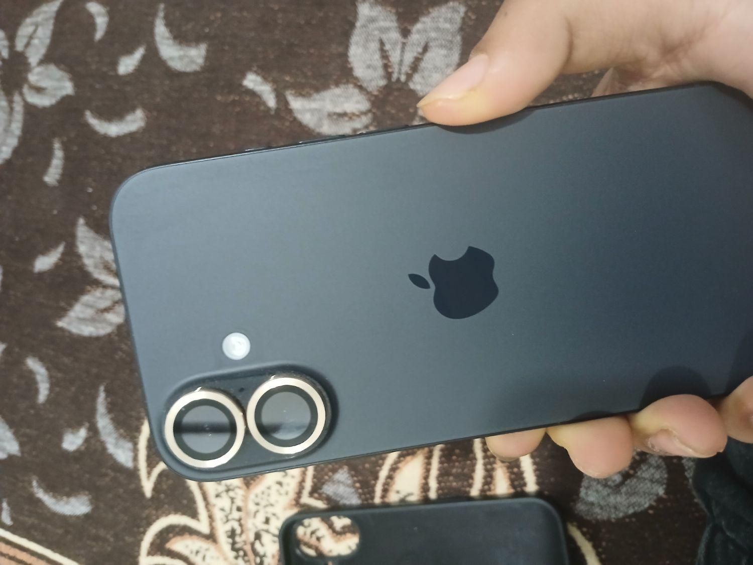 اپل iPhone 16 با حافظهٔ ۱۲۸ گیگابایت|موبایل|امیدیه, |دیوار