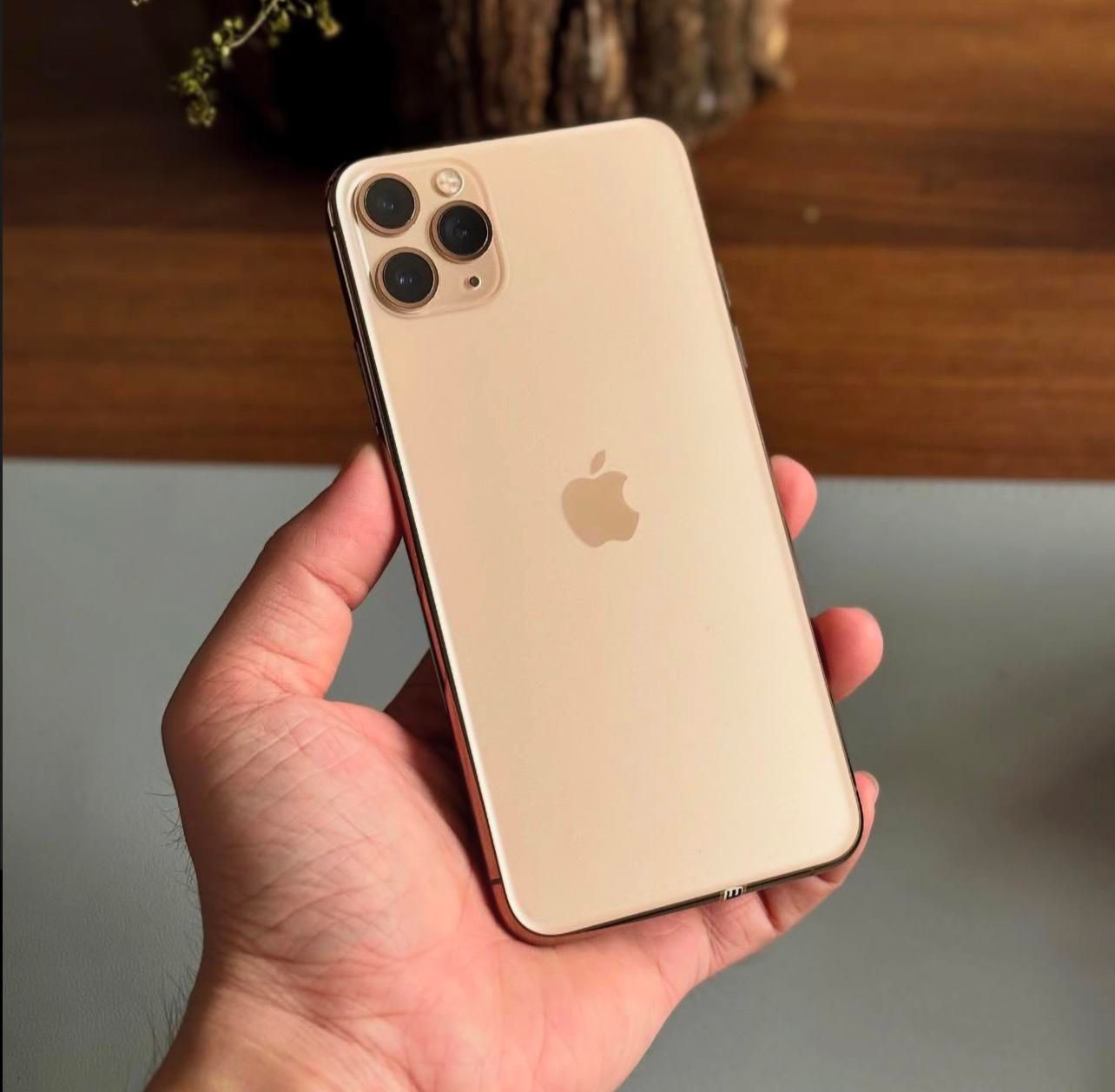 اپل iPhone 11 Pro Max با حافظهٔ ۲۵۶ گیگابایت|موبایل|تهران, نازی‌آباد|دیوار