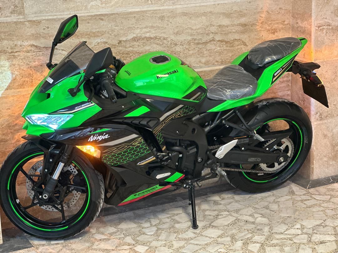 zx25r صفر مدل۱۴۰۱|موتورسیکلت|رشت, کوی بیانی|دیوار