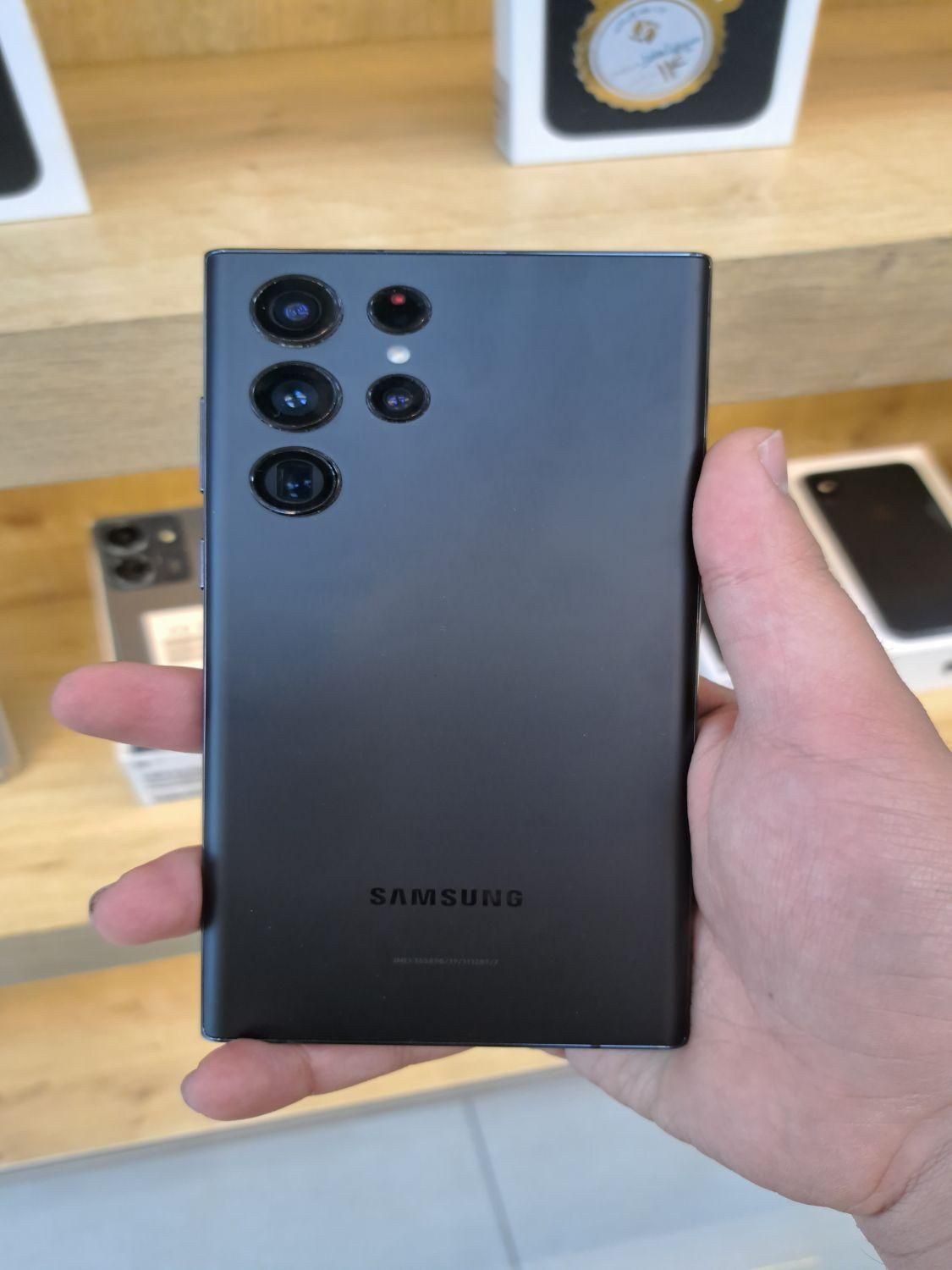 سامسونگ Galaxy S22 Ultra 5G با حافظهٔ ۲۵۶ گیگابایت|موبایل|اصفهان, احمدآباد|دیوار