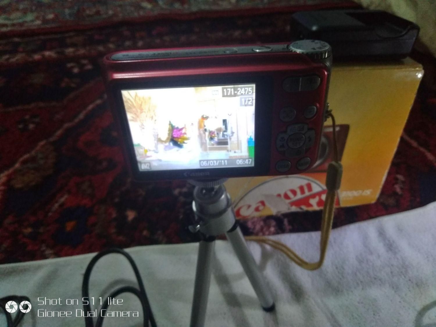 دوربین کنون قرمز رنگ مدل ۳۱۰۰ lS|دوربین عکاسی و فیلم‌برداری|تهران, شهرک طالقانی|دیوار