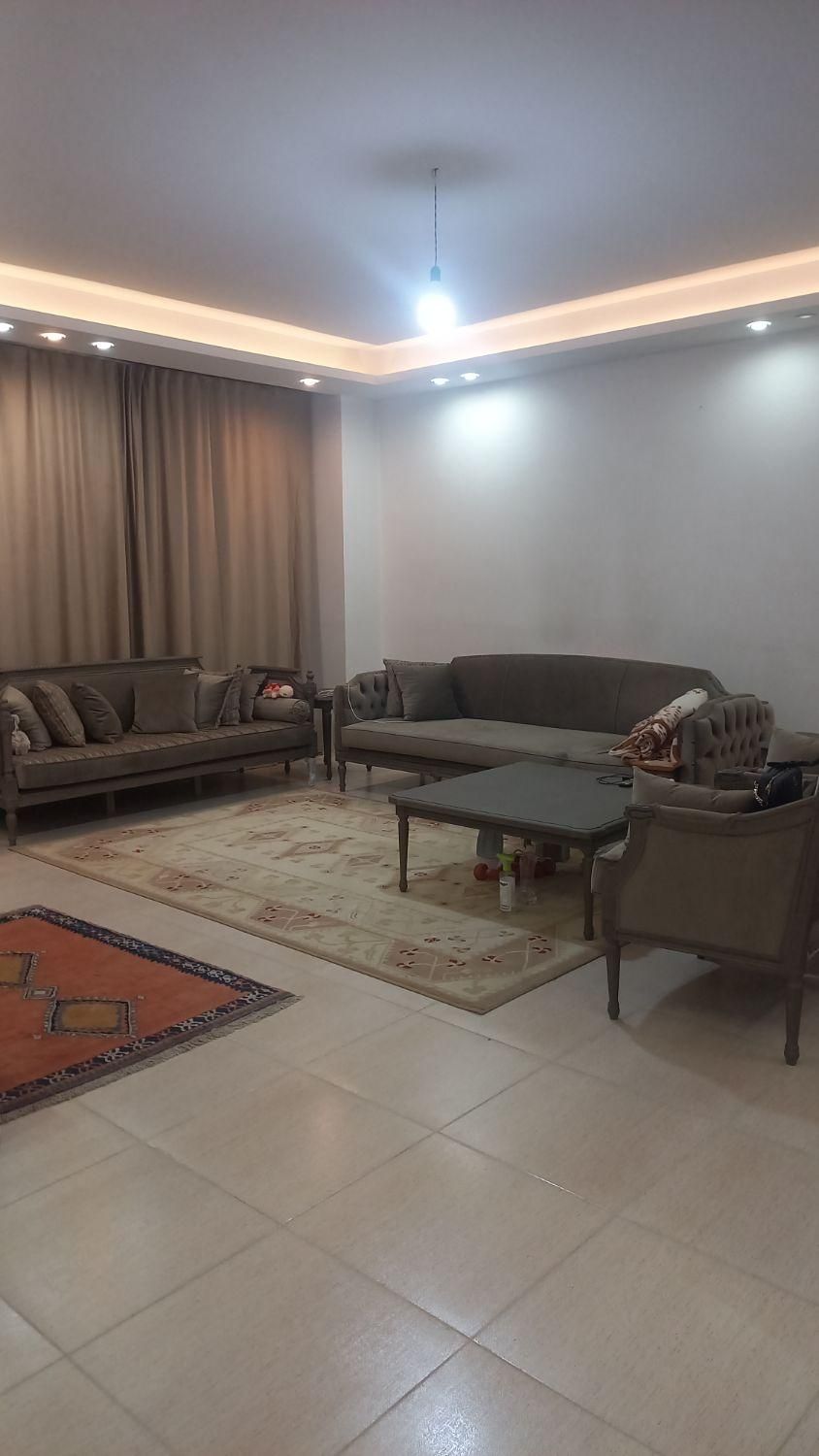 اجاره آپارتمان ۱۱۰ متری ۲ خوابه گلستان، بابا طاهر|اجارهٔ آپارتمان|کرمانشاه, |دیوار
