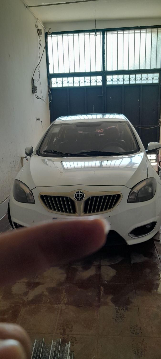برلیانس H320 اتوماتیک 1500cc، مدل ۱۳۹۵|خودرو سواری و وانت|گرگان, |دیوار