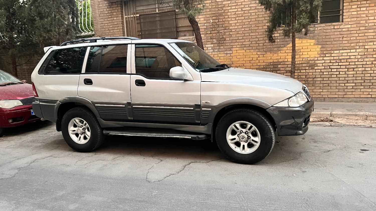 سانگ یانگ موسو 3200cc اتوماتیک، مدل ۲۰۰۵|خودرو سواری و وانت|اصفهان, شاهزید|دیوار