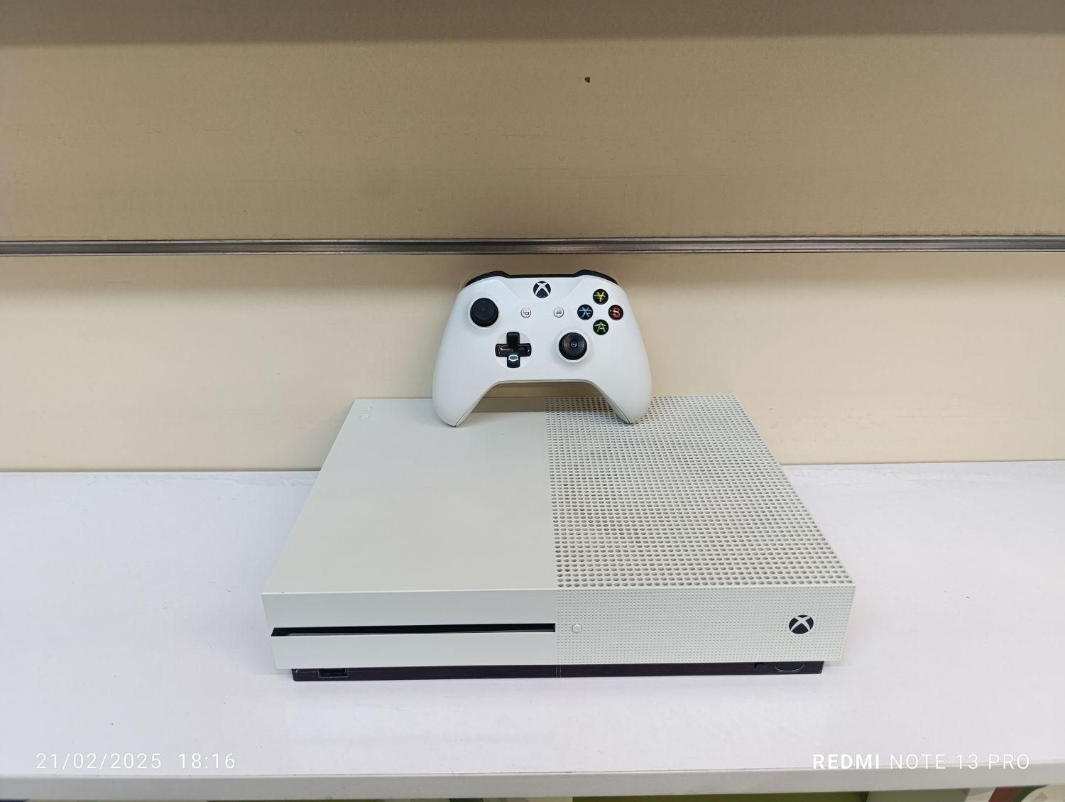 xbox one s دودسته اصلی درحد آک|کنسول، بازی ویدئویی و آنلاین|اصفهان, سعادت‌آباد|دیوار