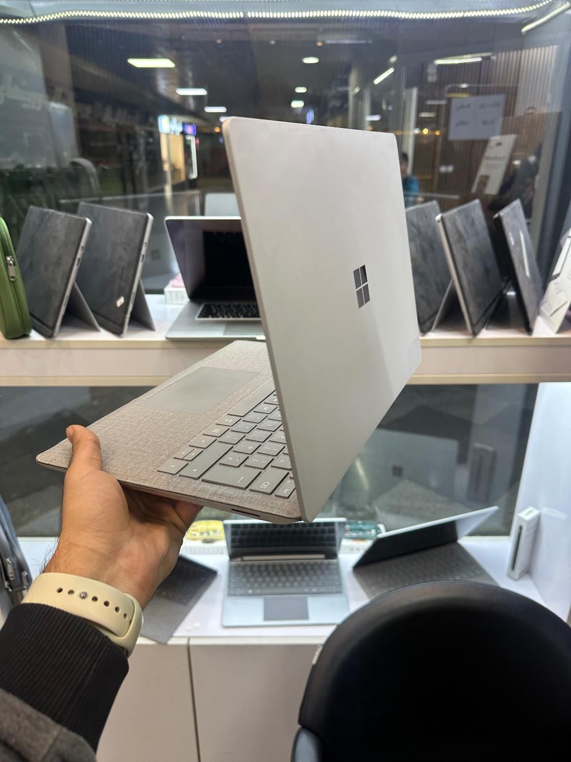 Surface laptop i7/16/512 سرفیس لپ تاپ|رایانه همراه|تهران, میدان ولیعصر|دیوار