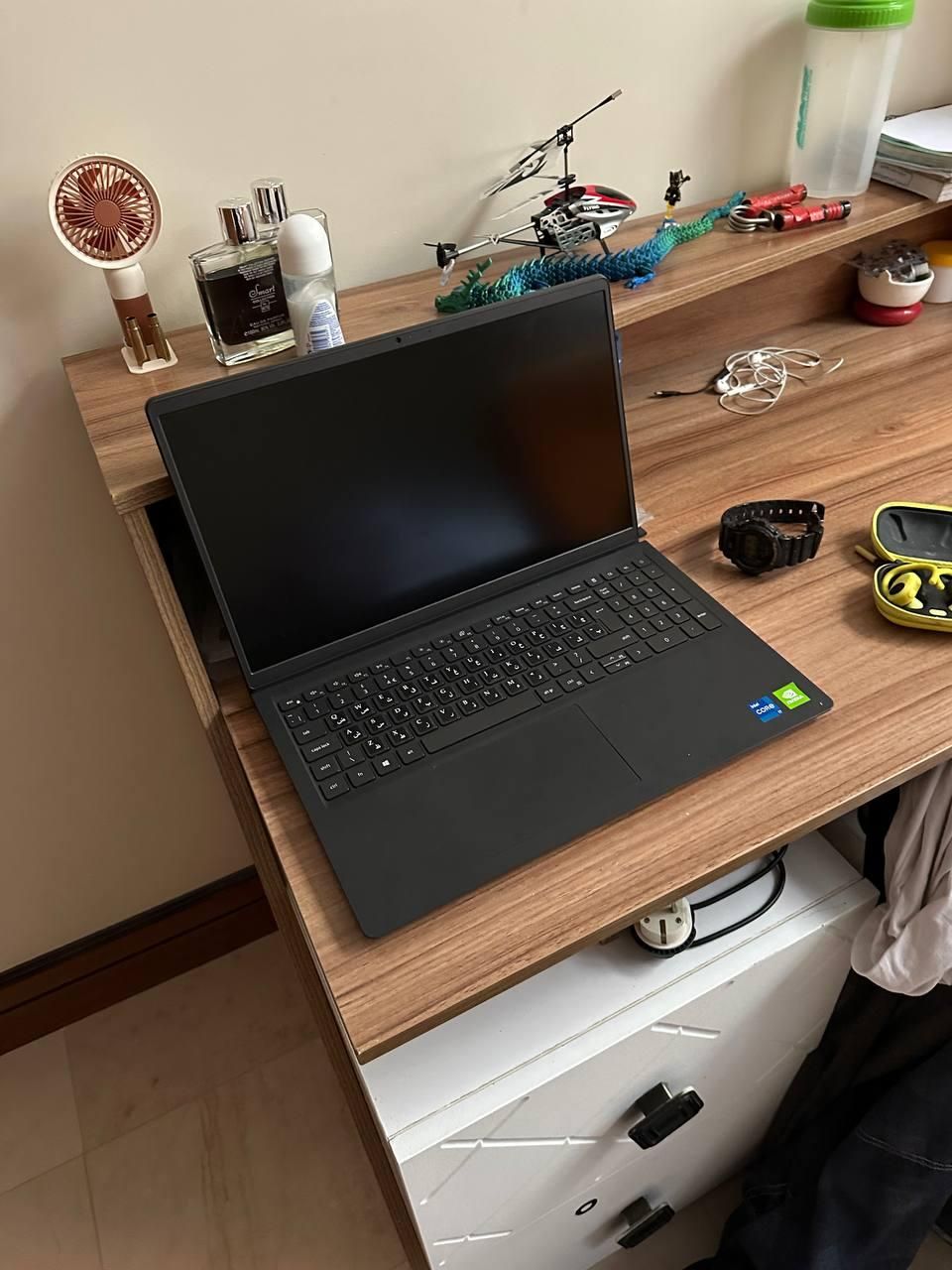 لپتاپ Dell vestro3510 بسیار نو|رایانه همراه|تهران, پاسداران|دیوار