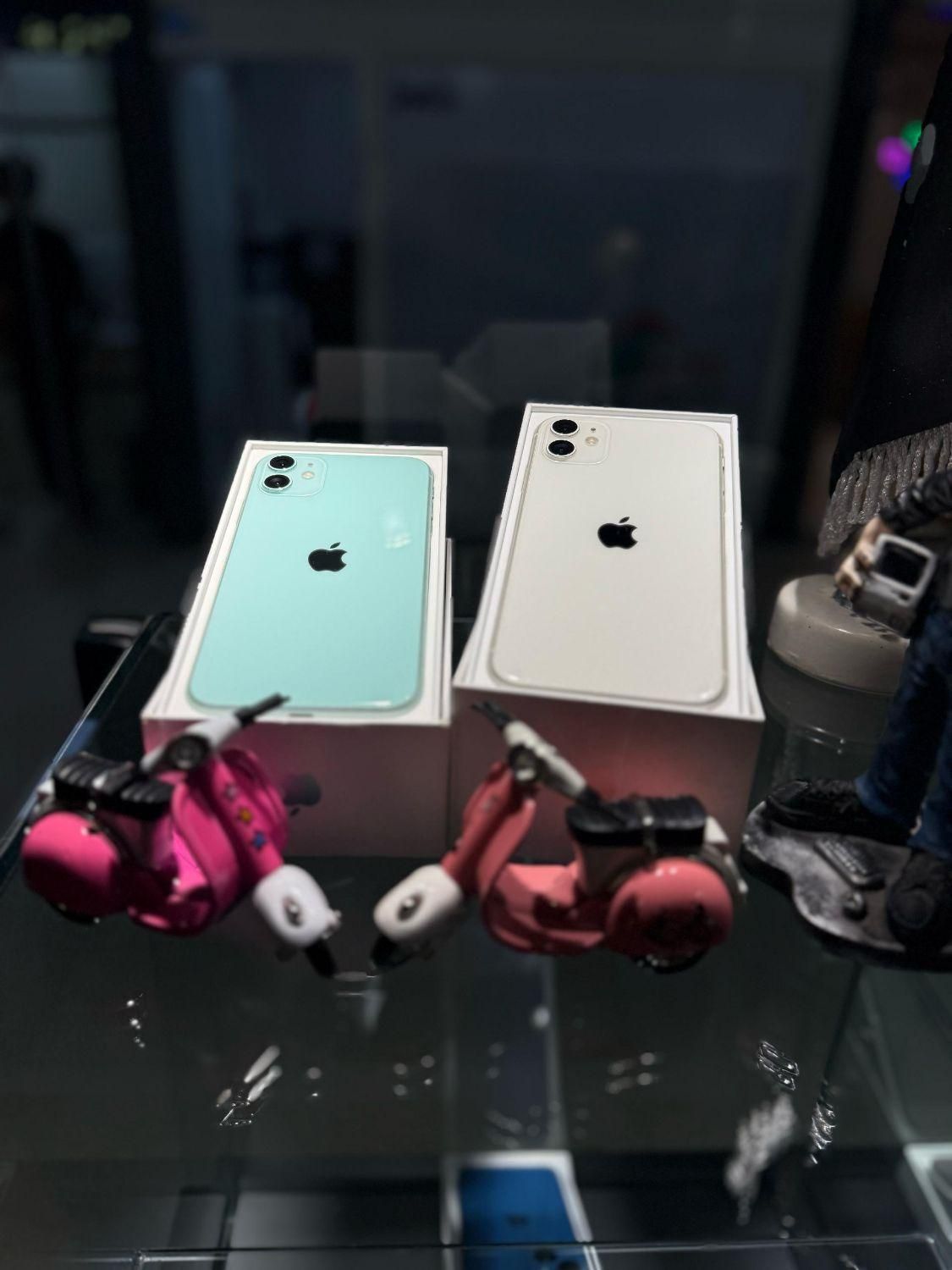 اپل iPhone 11 با حافظهٔ ۱۲۸ گیگابایت|موبایل|تهران, گیشا (کوی نصر)|دیوار