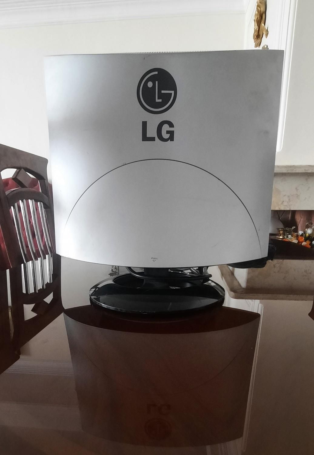 مانیتور LG|قطعات و لوازم جانبی رایانه|تهران, جنت‌آباد شمالی|دیوار