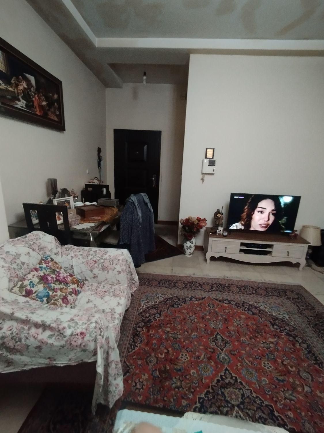 اجاره آپارتمان ۷۵ متری ۲ خوابه در خیابان فلسطین|اجارهٔ آپارتمان|تهران, دانشگاه تهران|دیوار