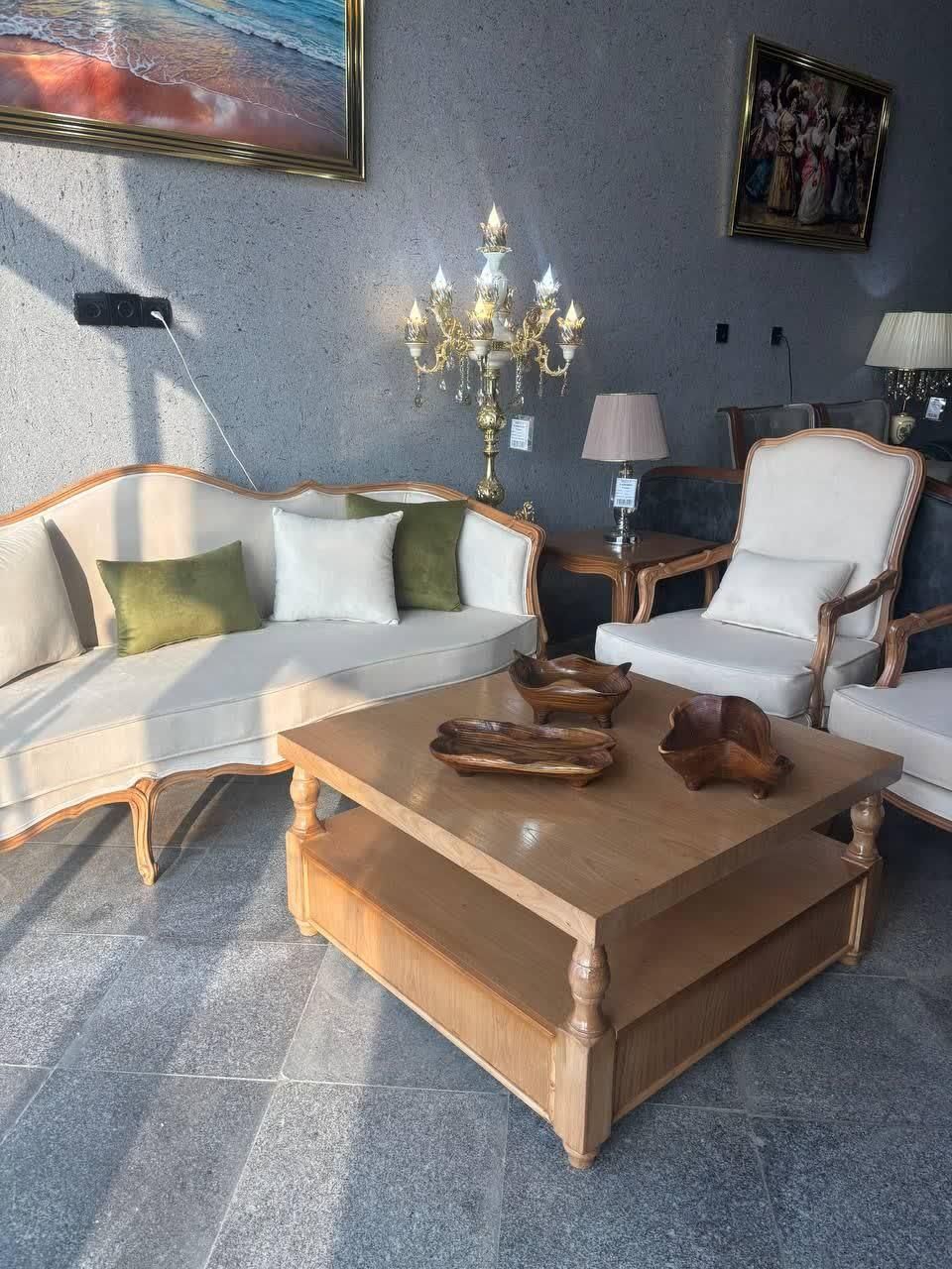 مبل کلاسیک ابزاری مینمال ترند (تولیدی بی واسطه)|مبلمان خانگی و میز عسلی|مشهد, بهمن|دیوار