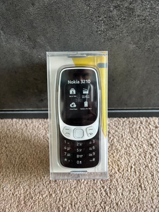 گوشی موبایل نوکیا Nokia 3210 4G (ساخت ویتنام)|موبایل|تهران, اکباتان|دیوار